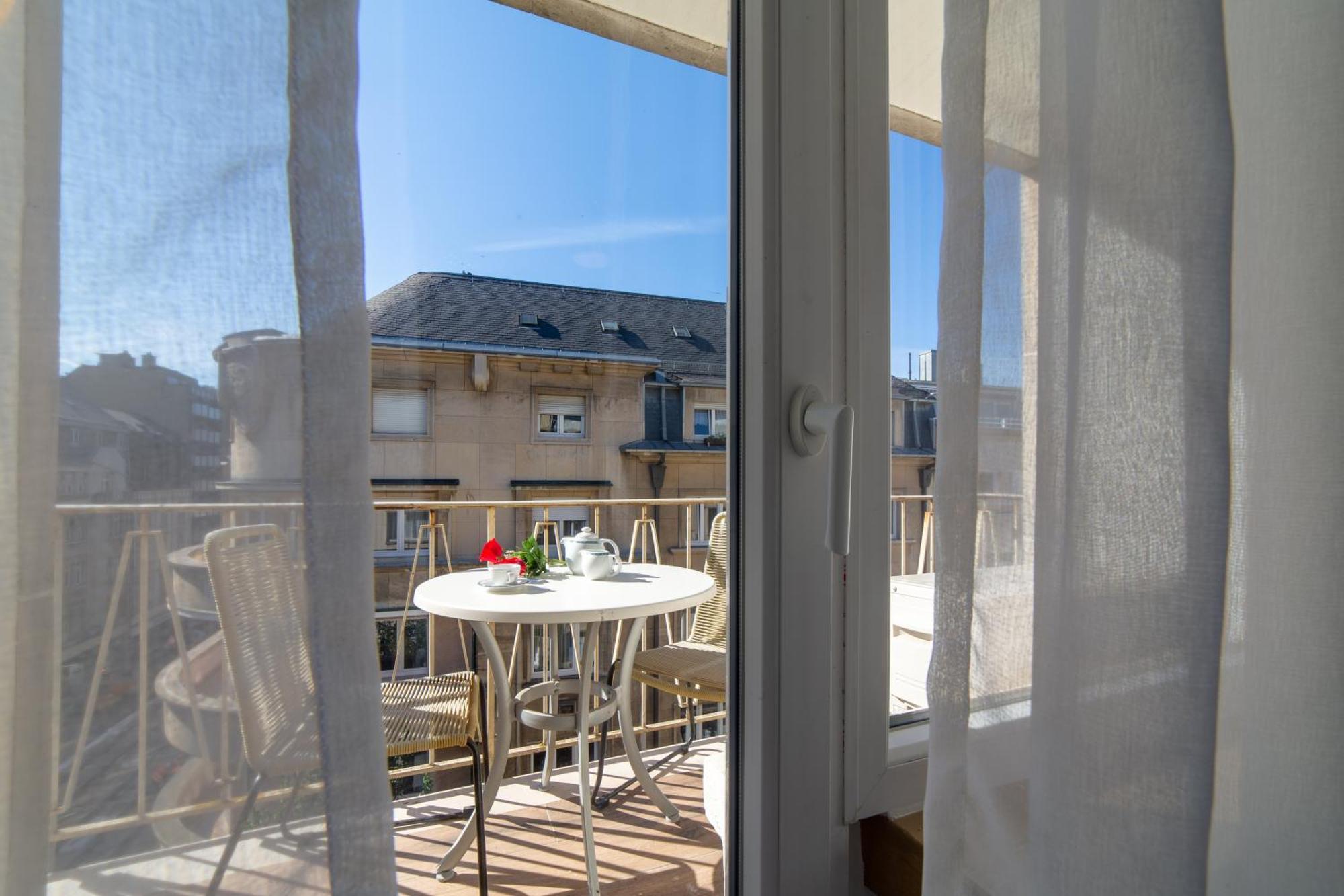 The Queen Luxury Apartments - Villa Carlotta Люксембург Экстерьер фото