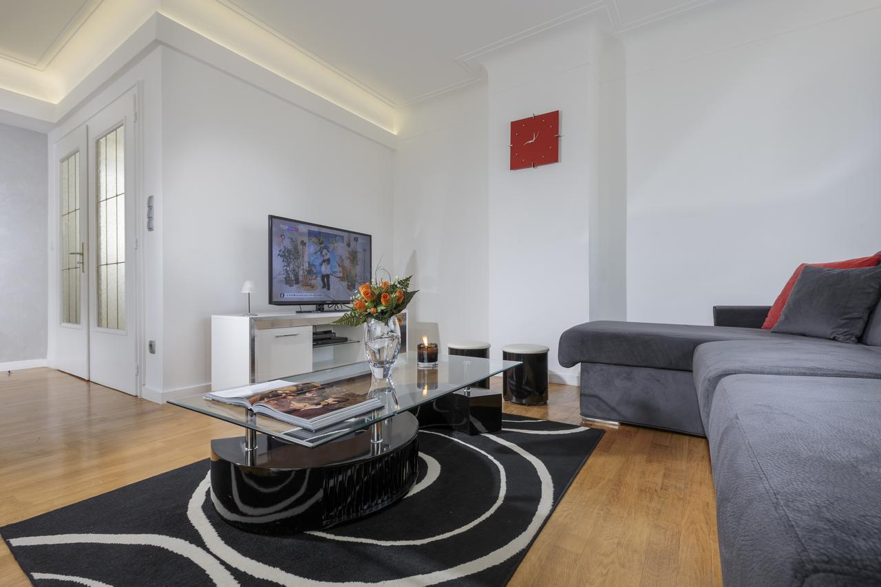 The Queen Luxury Apartments - Villa Carlotta Люксембург Экстерьер фото